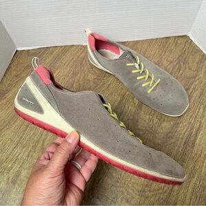 Ecco Biom Lite Shoes Gray Green Pink Lace Up Leather Sneakers Size 42